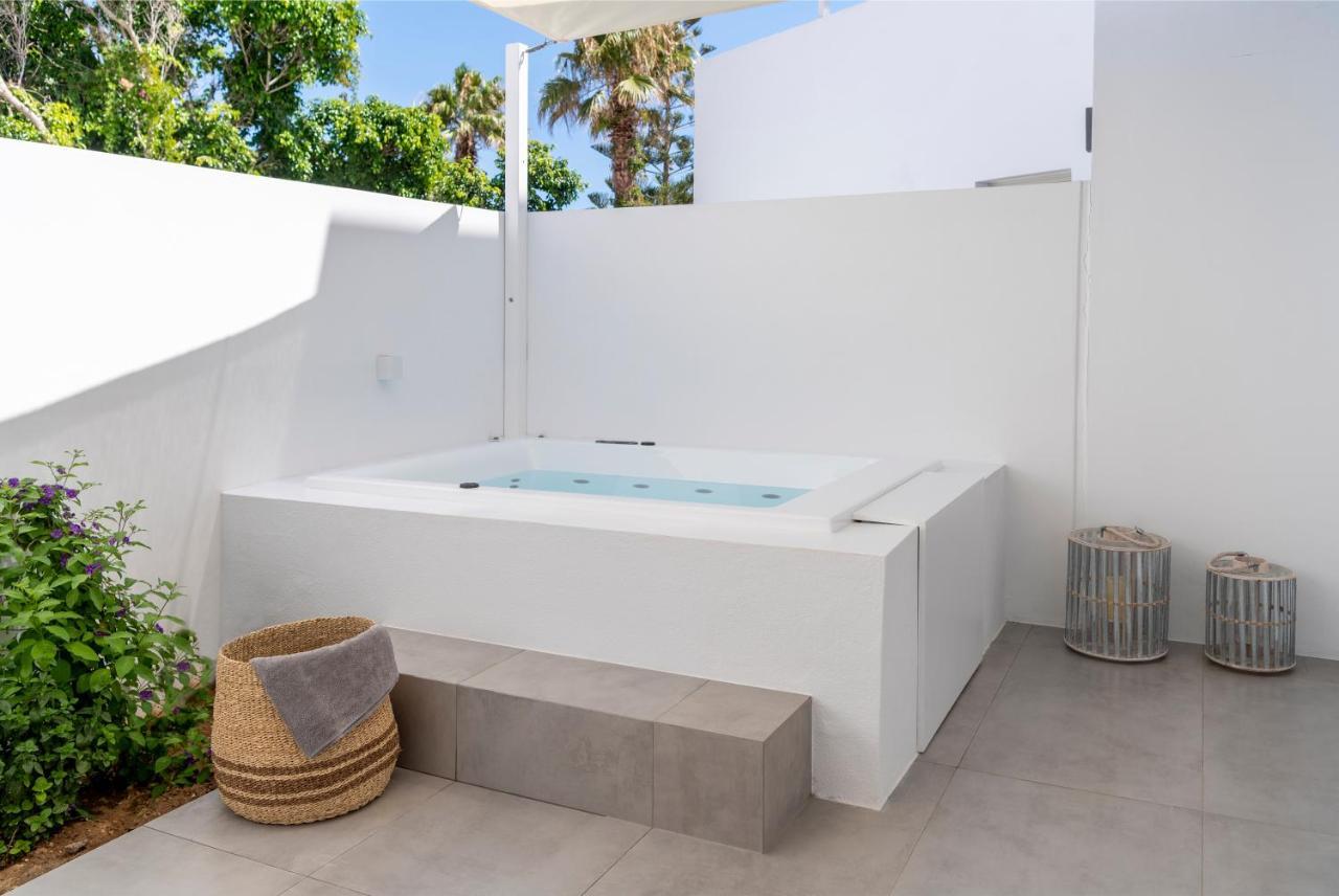 Villa Celia Naousa  Exterior photo